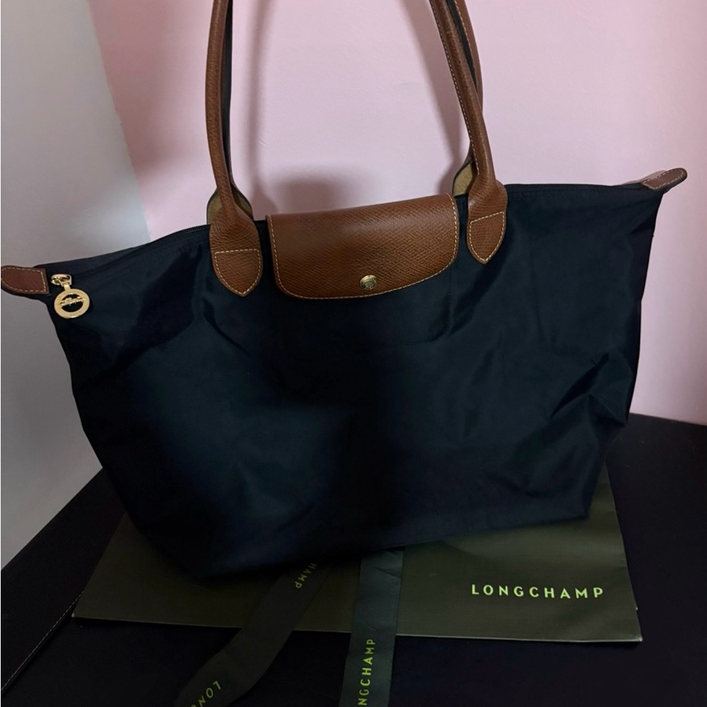 Longchamp Tote Bag in Black and Brown